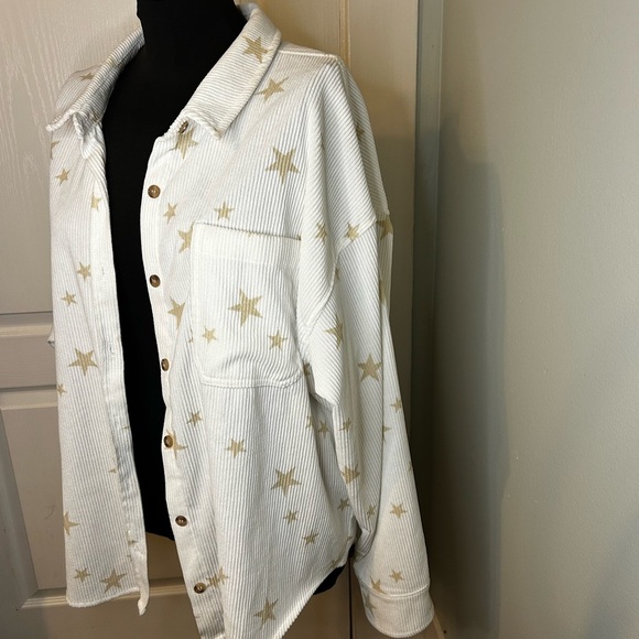 Wishlist Apparel White Corduroy Oversized Shacket Stars Button Cuff Womens M/L - Picture 2 of 8